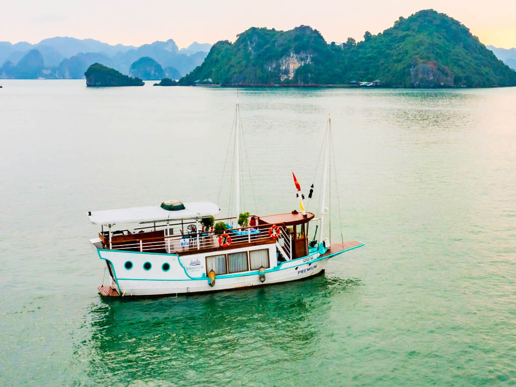 Journey into the heart of Halong Bay’s natural wonders with Emeraude Premium Private Charter
